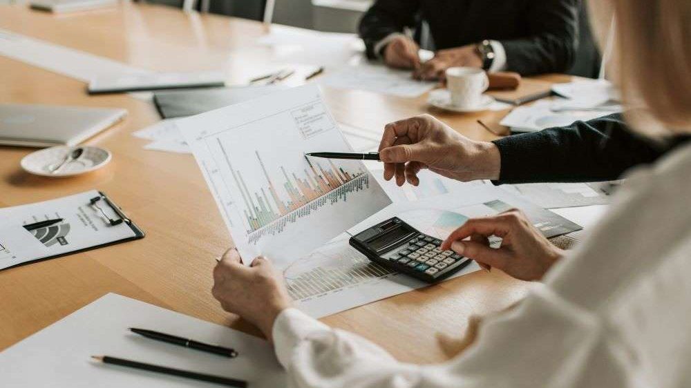 A private equity leadership team working together